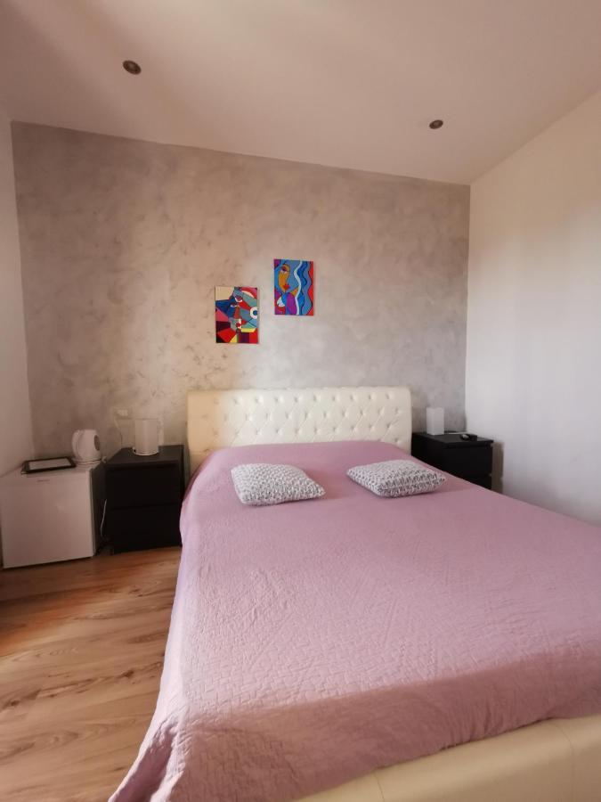 Villa Lamanova 罗维尼 外观 照片
